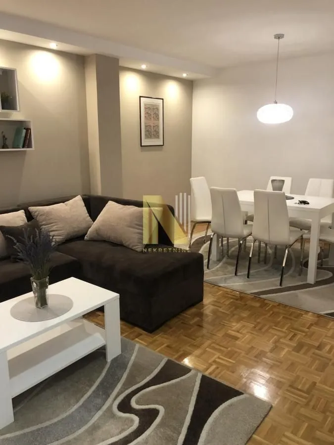 Izdavanje, dvosoban stan, 51m², Nova Detelinara, Novi Sad Sve Podlokacije