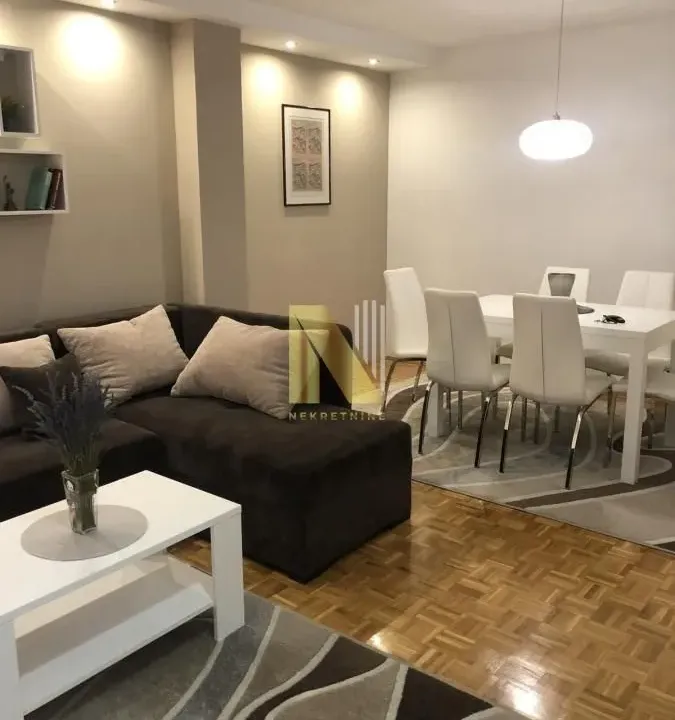 Izdavanje, dvosoban stan, 51m², Nova Detelinara, Novi Sad Sve Podlokacije