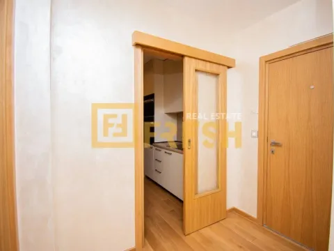 Izdavanje, trosoban stan, 91m², Gorica C, Podgorica - image 9