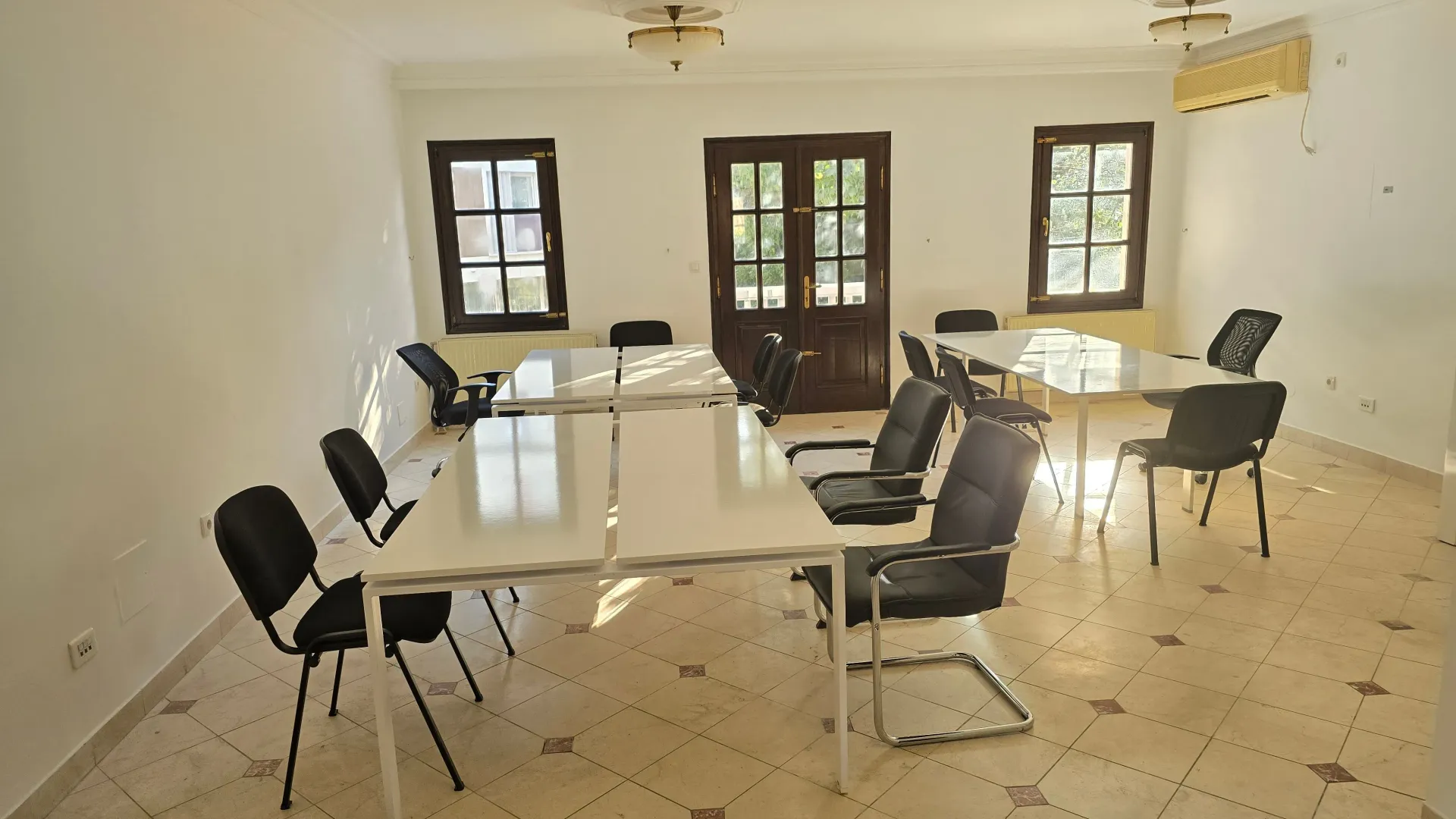 Rent, office space, 140m², Centar, Podgorica