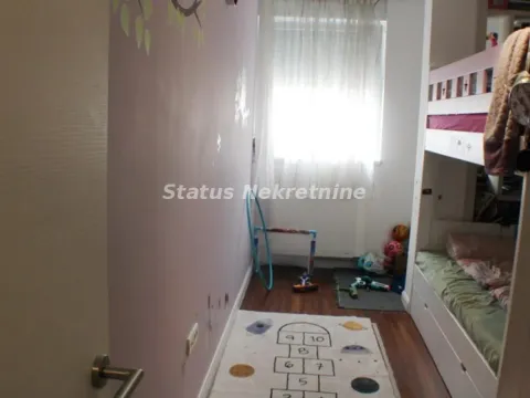 Izdavanje, trosoban stan, 57m², Centar, Novi Sad - image 10