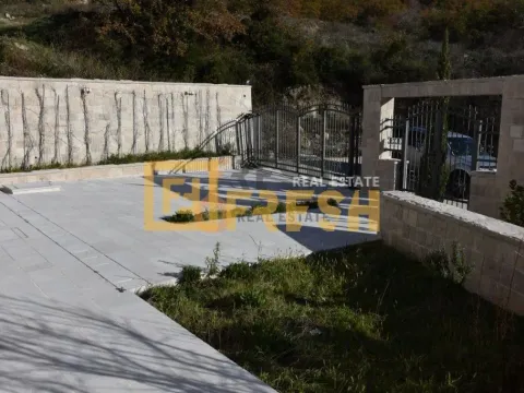 Prodaja, kuća, 310m², Kotor, Crna Gora - image 6