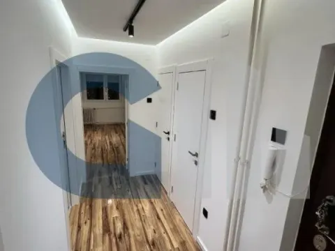 Prodaja, trosoban stan, 73m², Karaburma, Palilula Sve Podlokacije - image 8