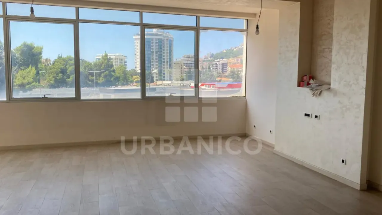 Sale, two bedroom apartment, 119m², Centar, Budva