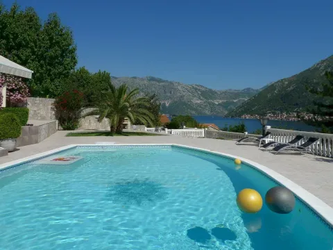 Prodaja, kuća, 278m², Stoliv, Kotor - image 3
