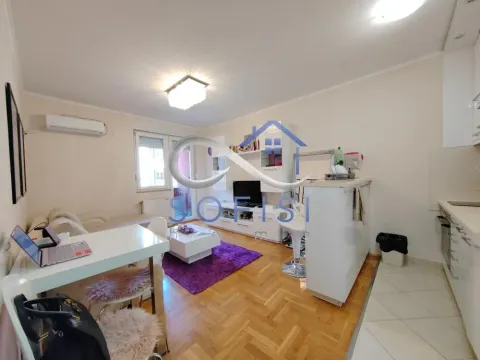 Izdavanje, jednosoban stan, 35m², Podbara, Novi Sad Sve Podlokacije - image 5