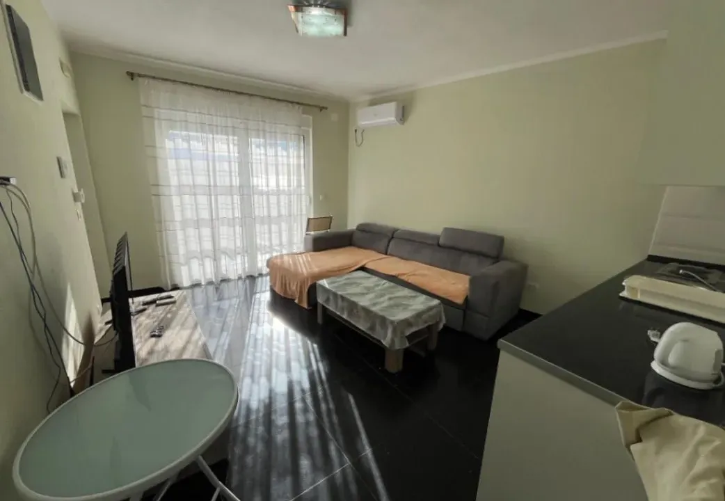 Izdavanje, stan, 45m², Šušanj, Bar