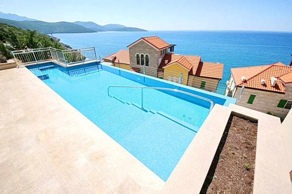 Prodaja, stan, 86m², Tivat, Crna Gora