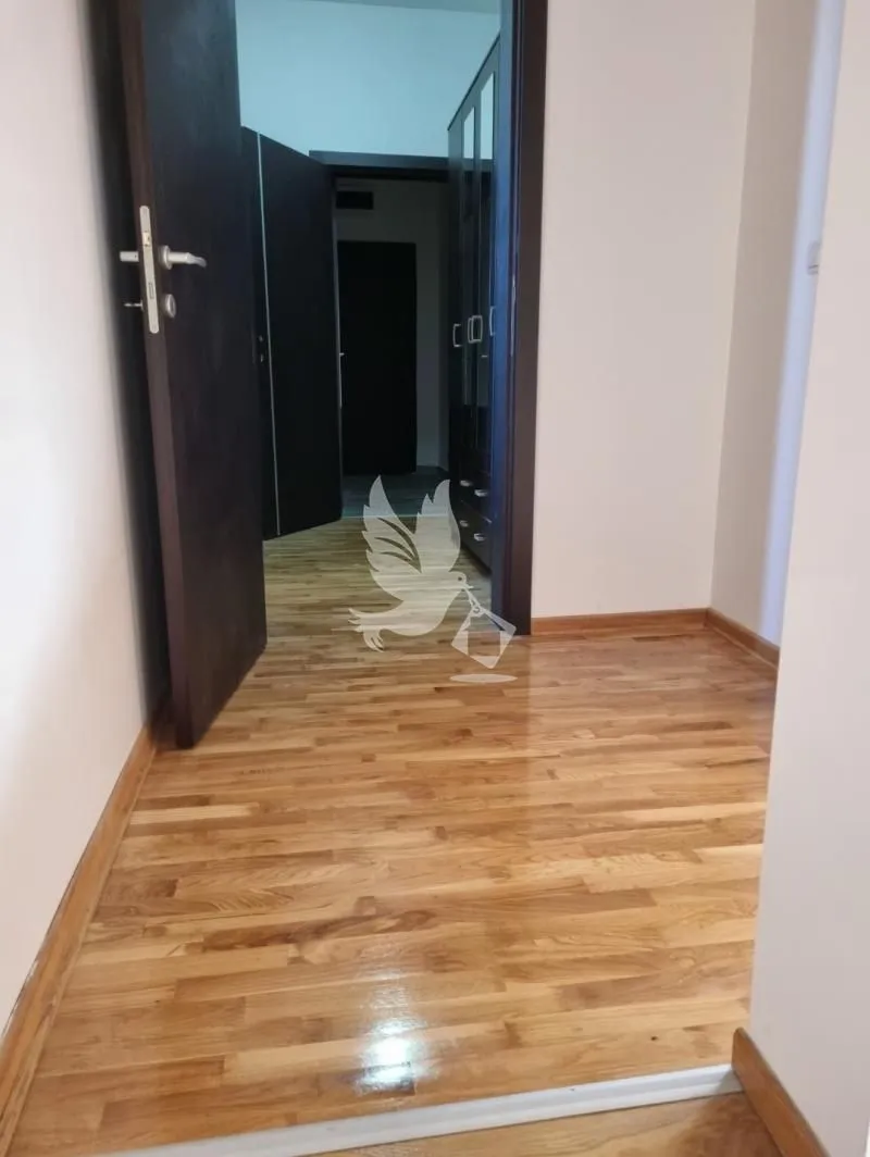 Prodaja, četvorosoban stan, 90m², Centar, Zlatibor