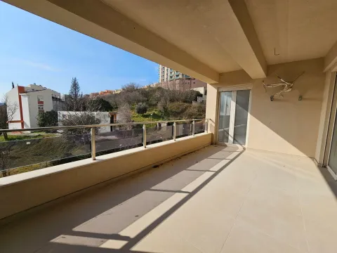 Sale, three bedroom apartment, 132m², Bečići, Budva - image 5