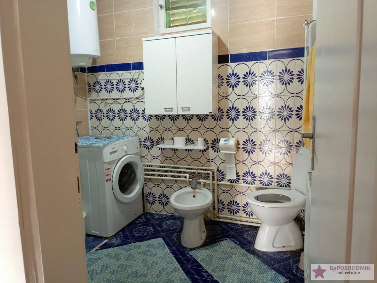 Prodaja, kuća, 280m², Novi Slankamen, Inđija