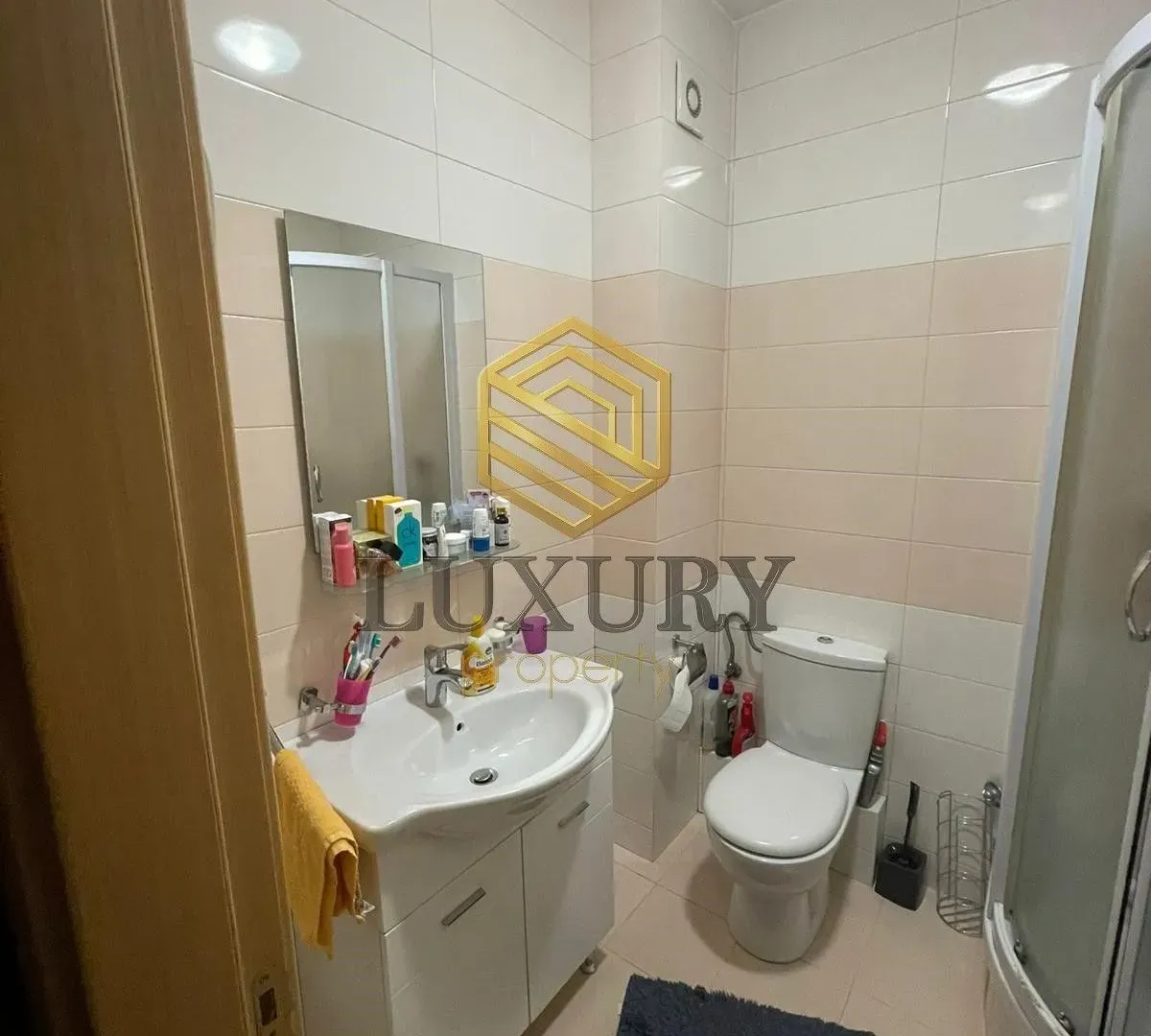 Izdavanje, jednosoban stan, 54m², Zabjelo, Podgorica