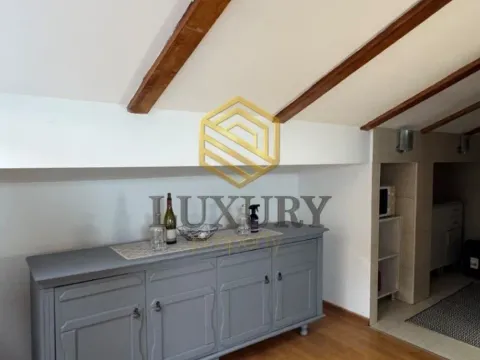 Izdavanje, dvosoban stan, 95m², Stari Aerodrom, Podgorica - image 8