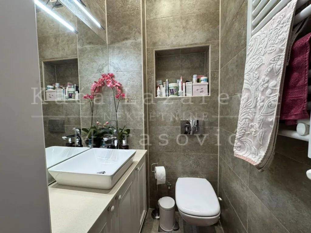 Prodaja, trosoban stan, 95m², Stari Grad, Beograd