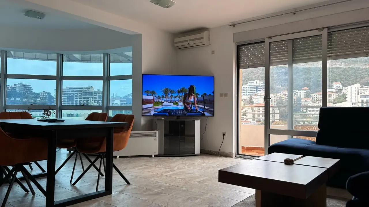 Prodaja, jednosoban stan, 71m², Bečići, Budva