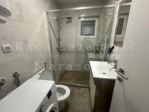 Izdavanje, trosoban stan, 48m², Voždovac Sve Podlokacije, Beograd - image 11