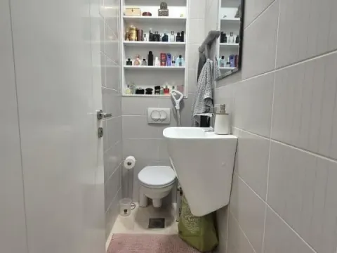 Sale, two bedroom apartment, 70m², Bjeliši, Bar - image 9