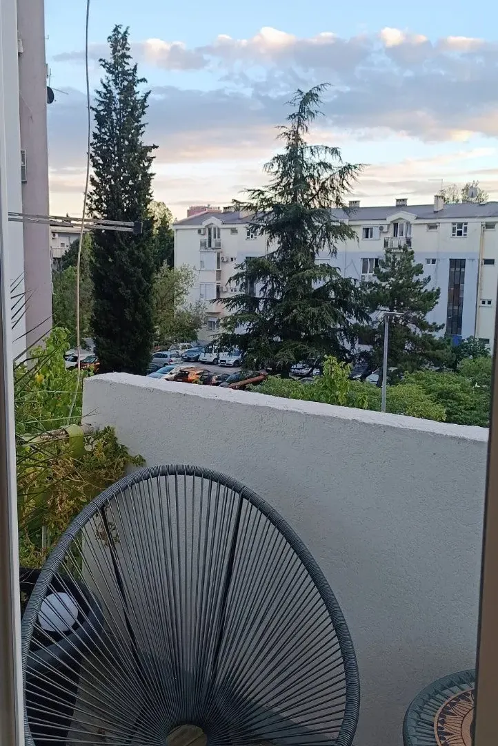Izdavanje, dvosoban stan, 70m², Preko Morače, Podgorica