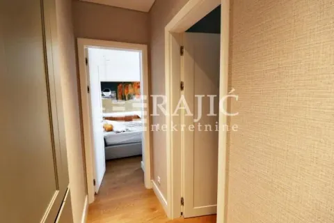 Rent, three bedroom apartment, 100m², Savski Venac, Beograd - image 11