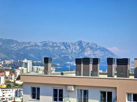 Izdavanje, jednosoban stan, 44m², Budva, Crna Gora - image 2