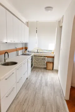Rent, four bedroom apartment, 103m², Vračar Hram, Vračar Sve Podlokacije - image 14