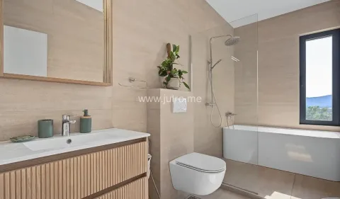 Sale, house, 220m², Kavač, Kotor - image 17