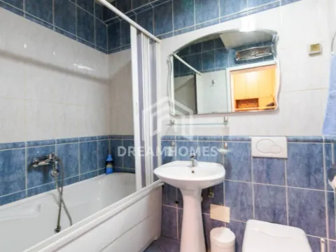 Izdavanje, dvosoban stan, 76m², Centar, Podgorica - image 9