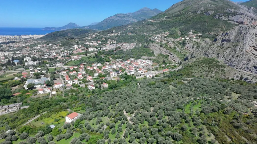 Prodaja, plac, 10500m², Stari Bar, Bar