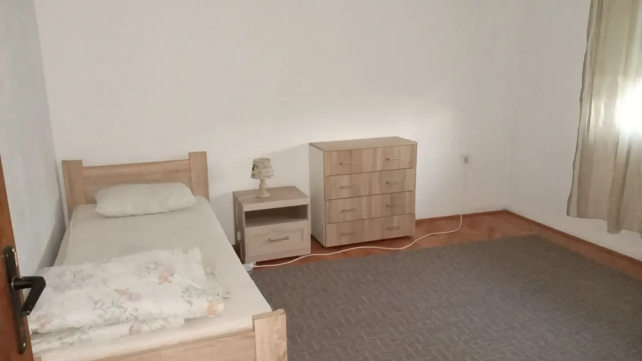 Rent, four bedroom apartment, 100m², Gornja Gorica, Podgorica