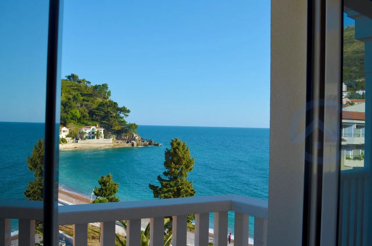 Sale, apartment, 60m², Petrovac, Budva