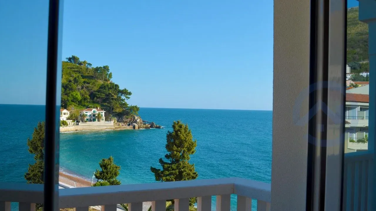 Sale, apartment, 60m², Petrovac, Budva
