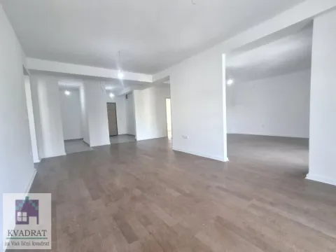 Prodaja, trosoban stan, 113m², Obrenovac, Beograd - image 2