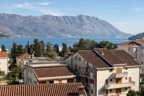 Sale, four bedroom apartment, 83m², Budva, Crna Gora - image 4