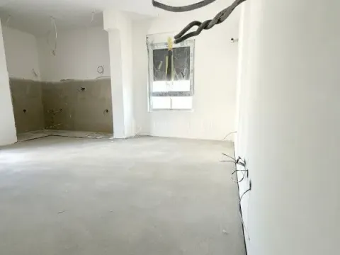 Prodaja, jednosoban stan, 55m², Momišići, Podgorica - image 2