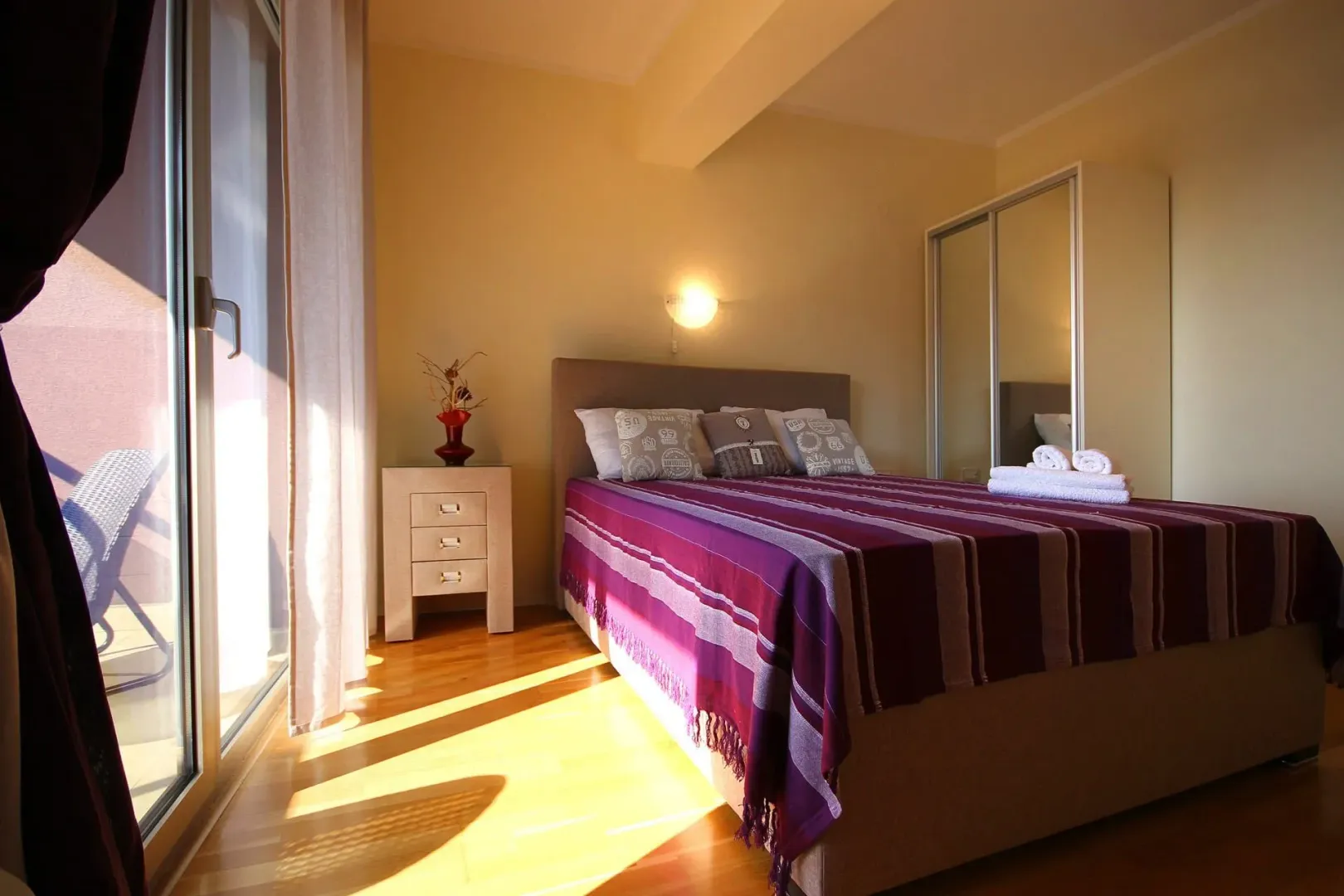Prodaja, dvosoban stan, 51m², Bečići, Budva