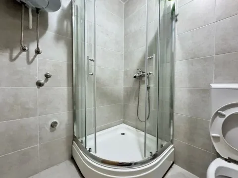 Prodaja, jednosoban stan, 45m², Stari Aerodrom, Podgorica - image 7