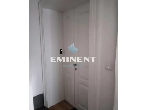 Izdavanje, poslovni prostor, 140m², Stari Grad, Beograd - image 13