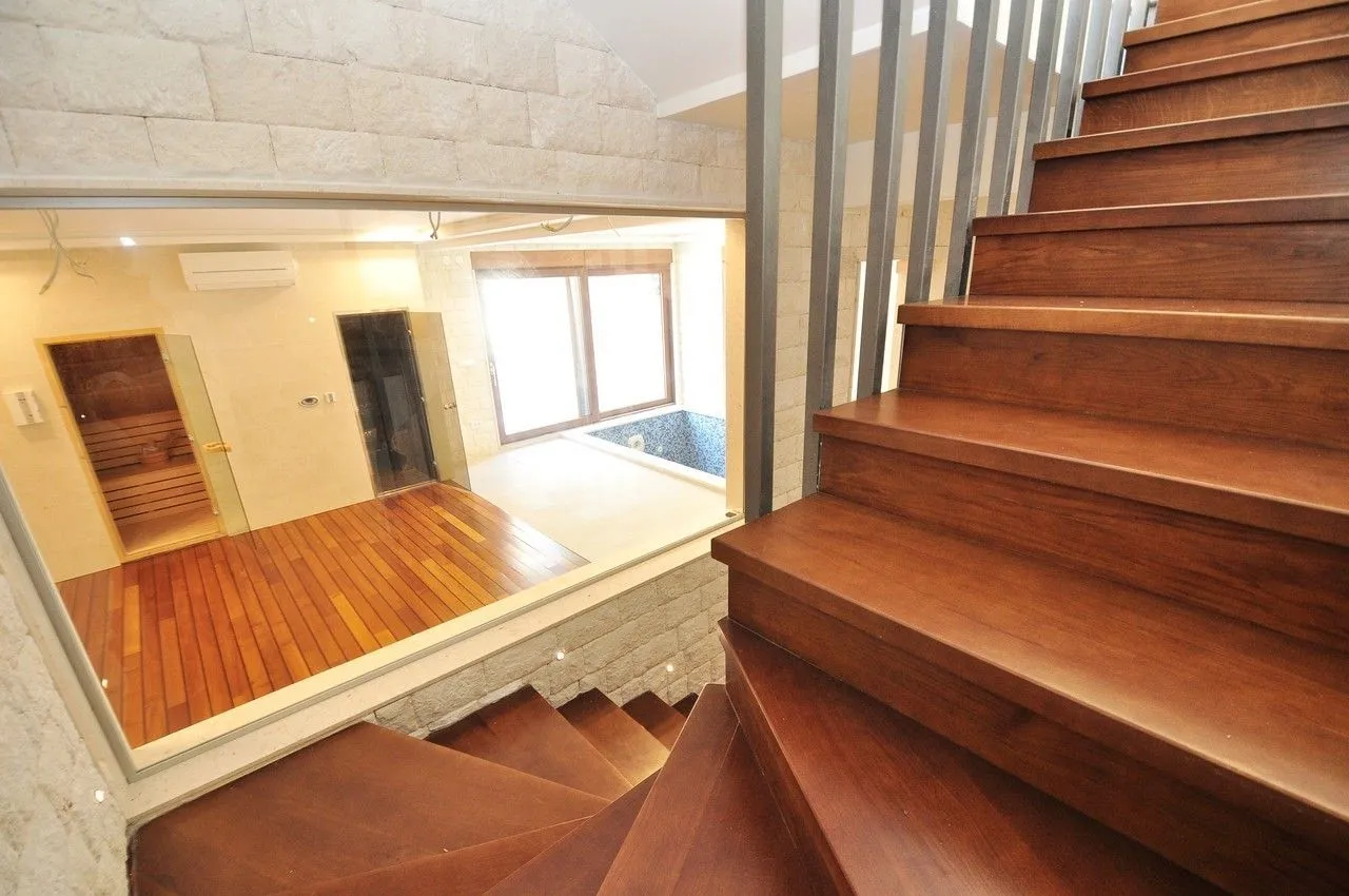 Sale, house, 258m², Reževići, Budva