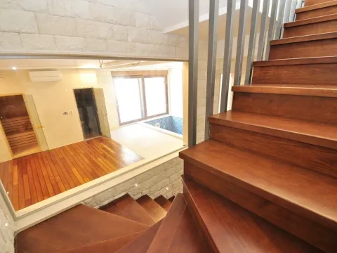 Sale, house, 258m², Reževići, Budva - image 10