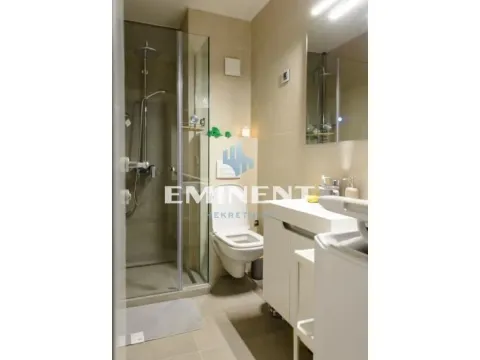 Izdavanje, stan, 37m², Palilula Sve Podlokacije, Beograd - image 10