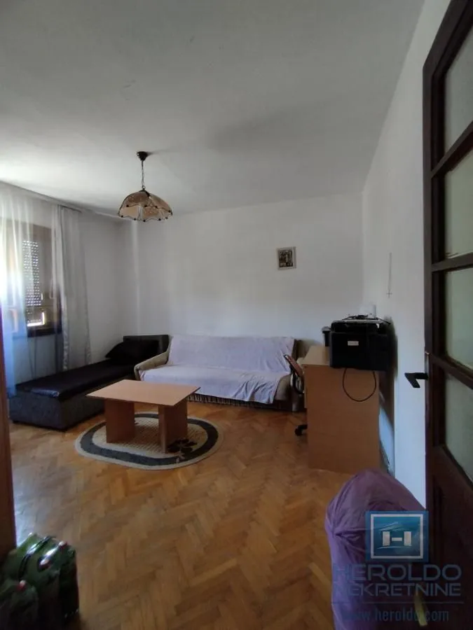 Prodaja, kuća, 89m², Vinorača, Jagodina