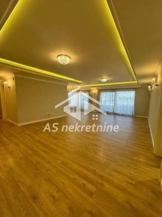 Rent, apartment, 215m², Savski Venac, Beograd