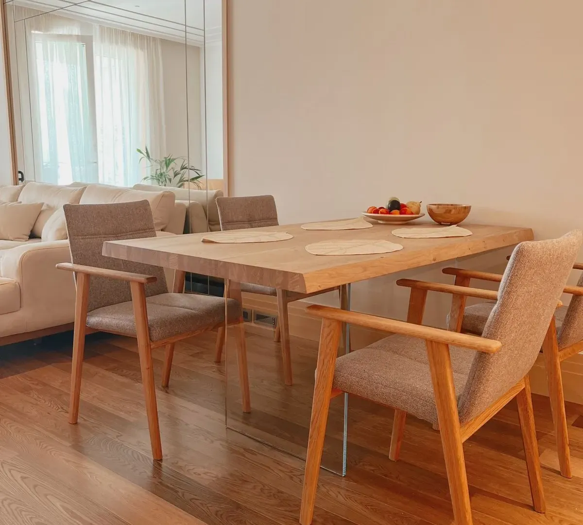 Prodaja, jednosoban stan, 80m², Tivat, Crna Gora