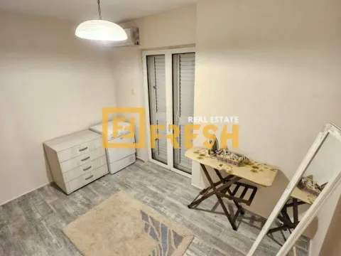 Prodaja, dvosoban stan, 70m², Centar, Podgorica - image 24