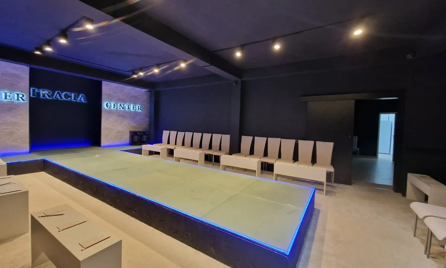 Sale, office space, 800m², Jaz, Budva
