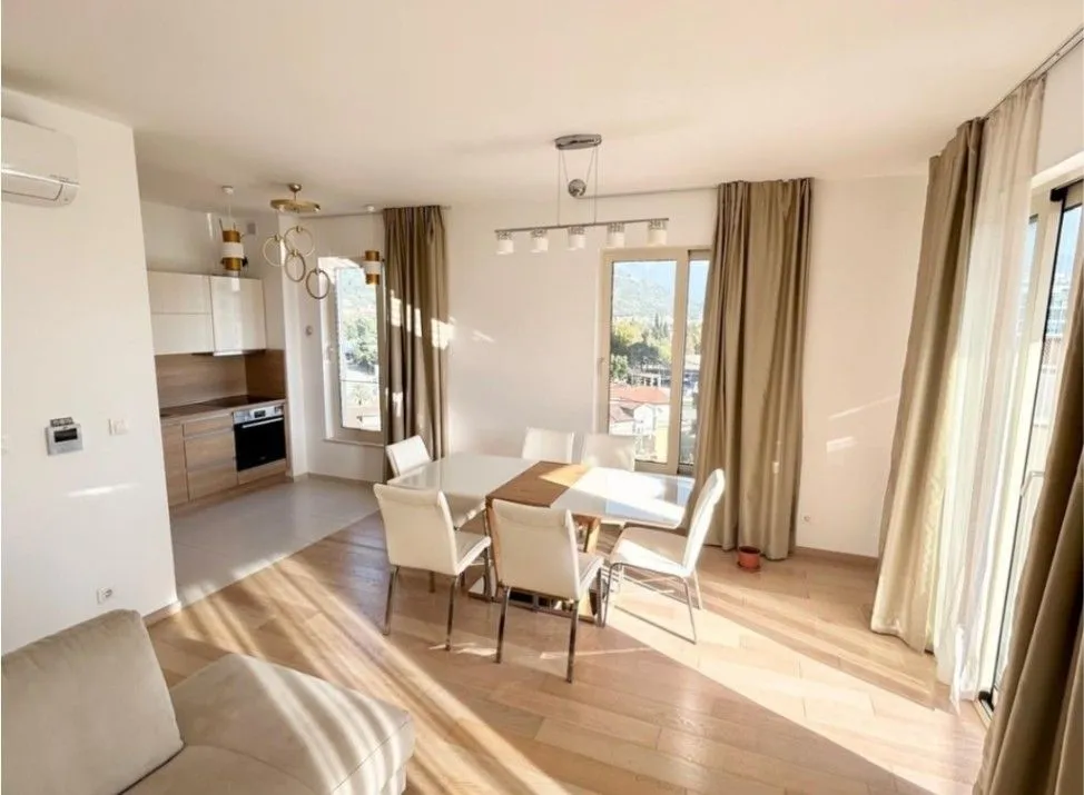 Sale, two bedroom apartment, 71m², Centar, Budva