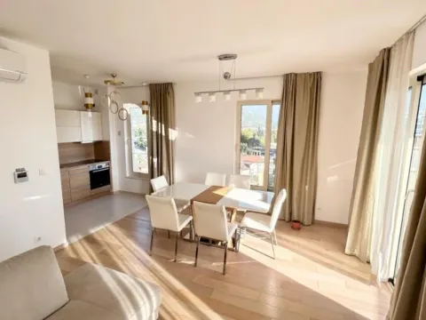 Prodaja, dvosoban stan, 71m², Centar, Budva - image 4