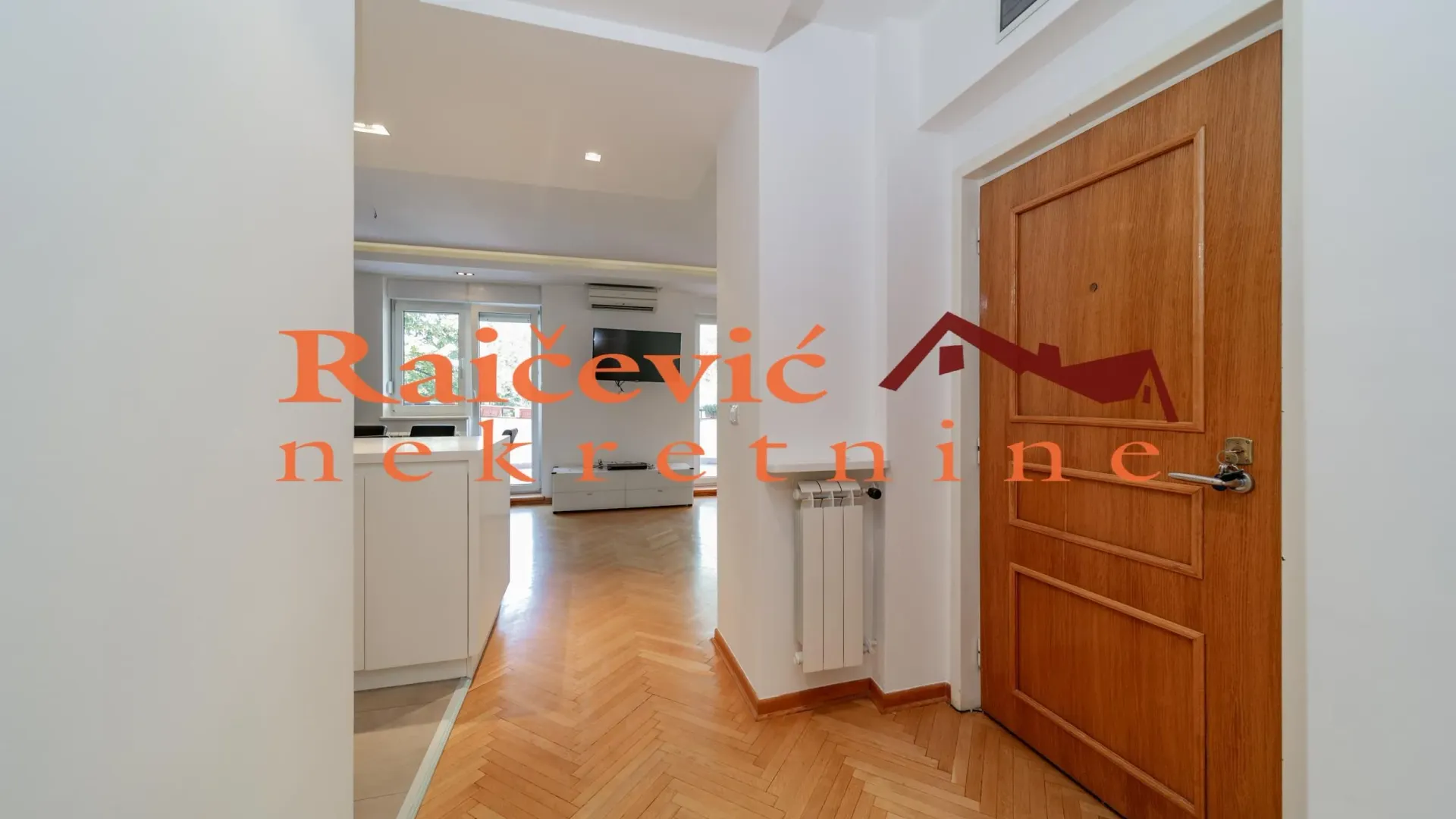 Rent, three bedroom apartment, 102m², Čukarica, Beograd