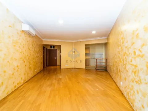 Izdavanje, dvosoban stan, 124m², Centar, Podgorica - image 4