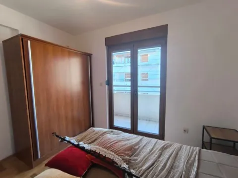 Prodaja, dvosoban stan, 55m², Stari Aerodrom, Podgorica - image 9